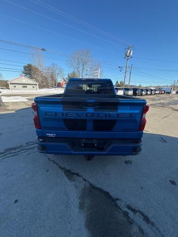 2023 Chevrolet Silverado 1500 4WD Crew Cab Short Bed Custom