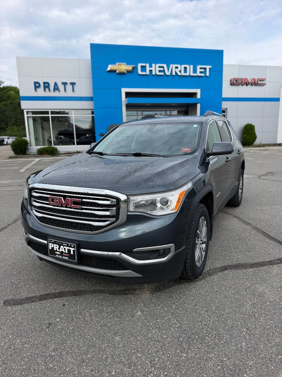 2019 GMC Acadia SLE-2