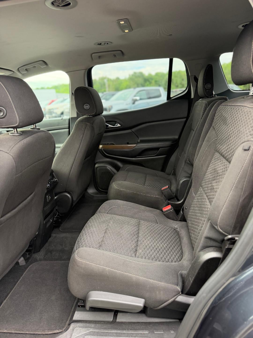 2019 GMC Acadia SLE-2