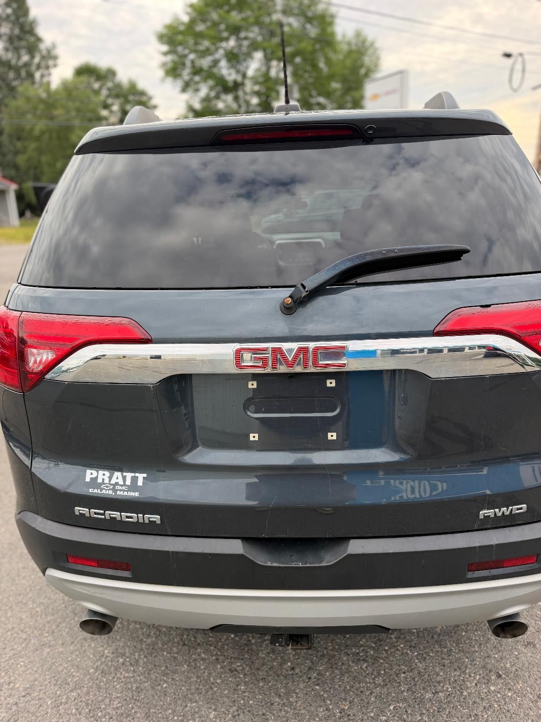 2019 GMC Acadia SLE-2