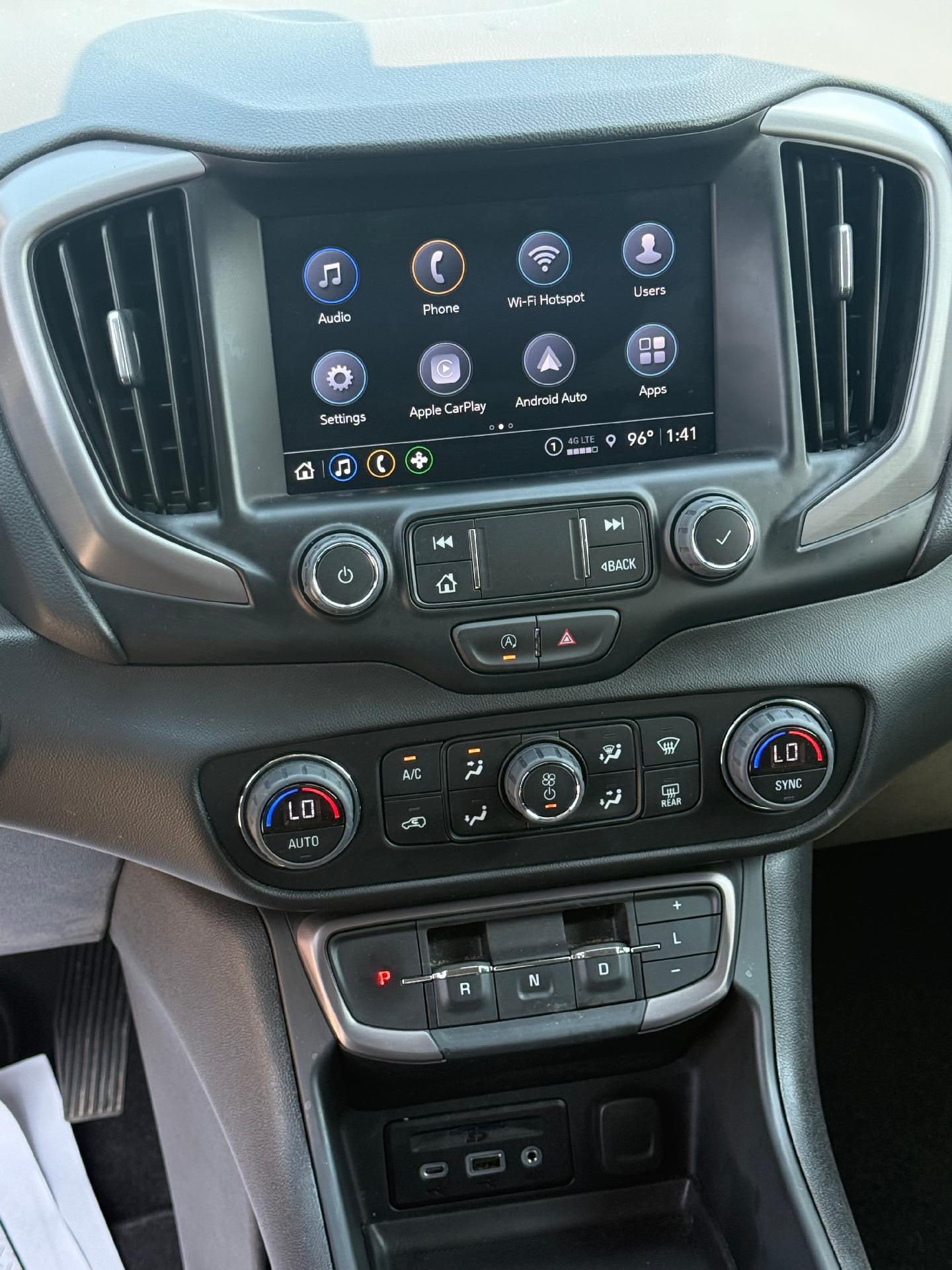 2024 GMC Terrain AWD AT4