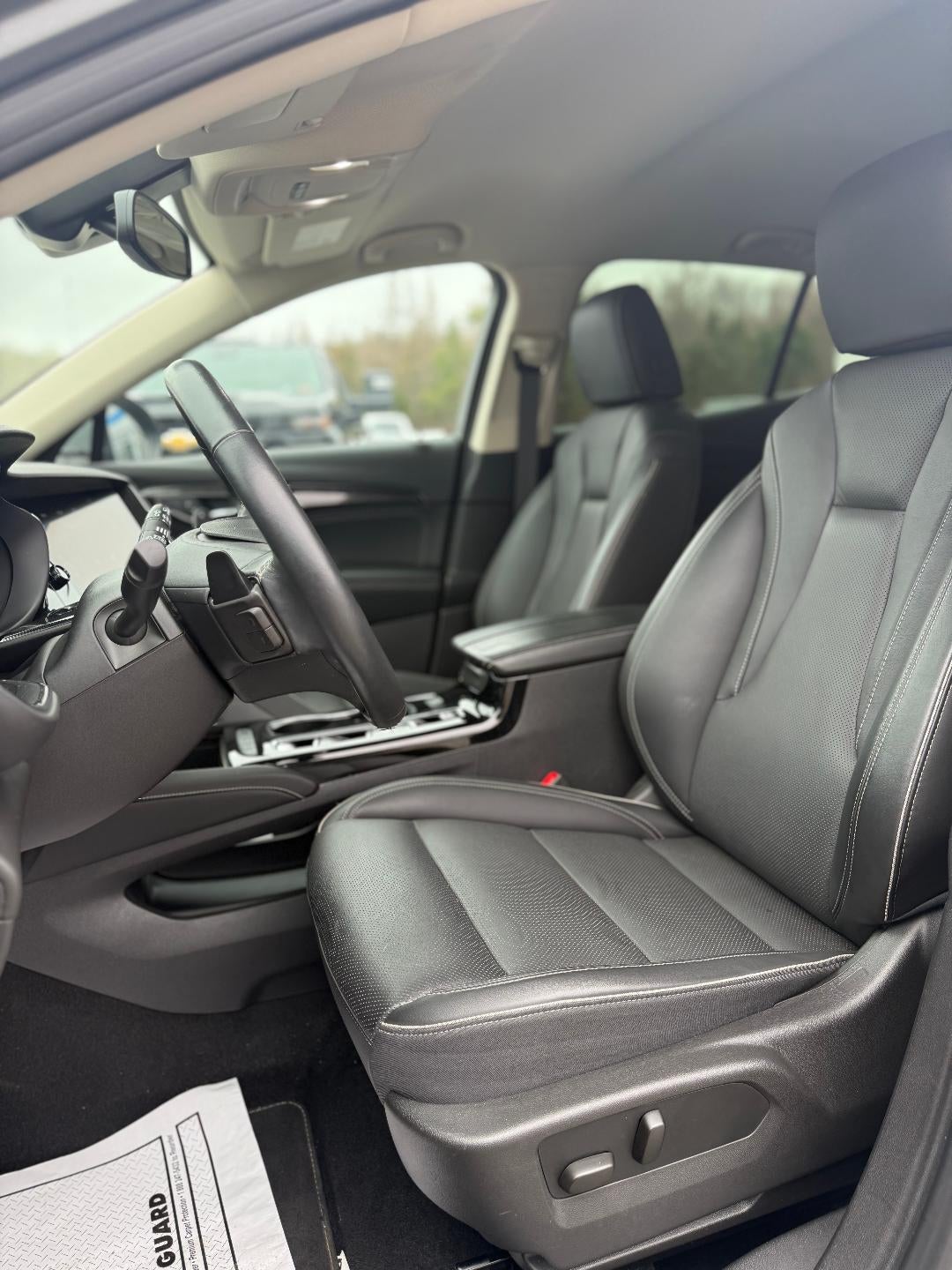 2023 Buick Envision Essence FWD
