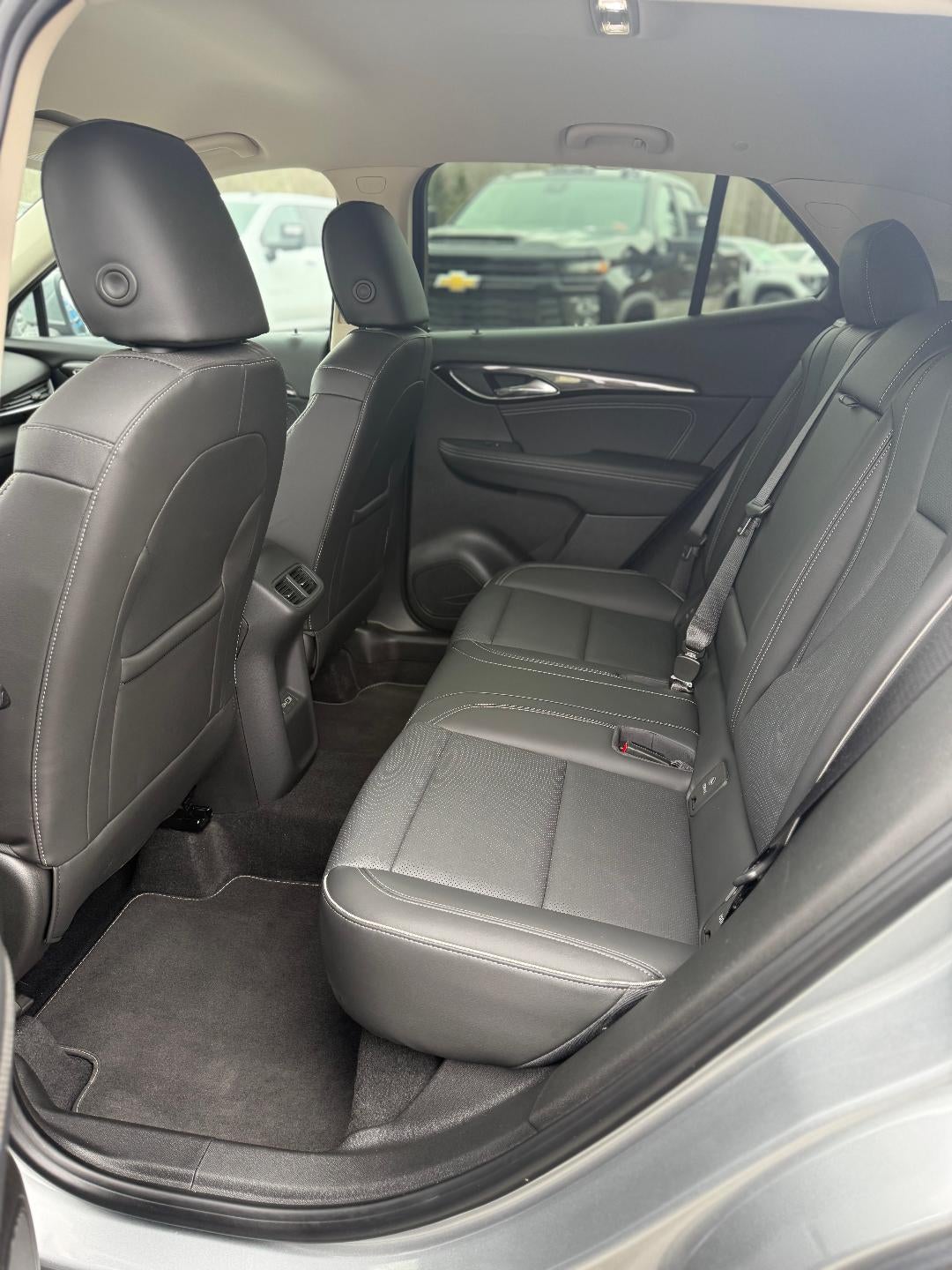 2023 Buick Envision Essence FWD