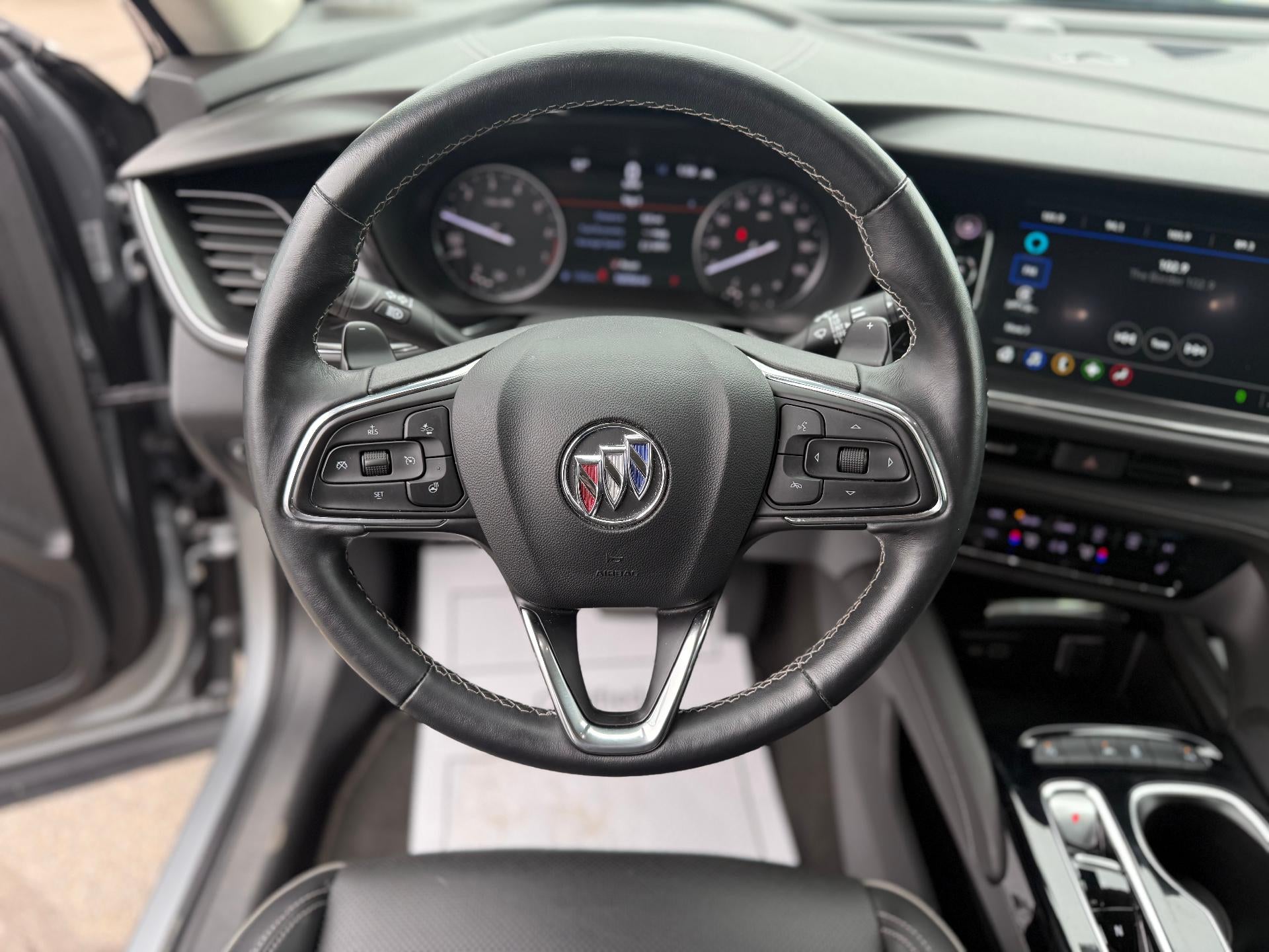 2023 Buick Envision Essence FWD