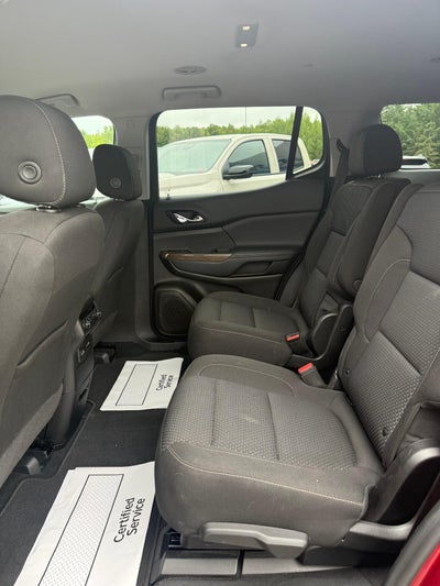 2022 GMC Acadia SLE