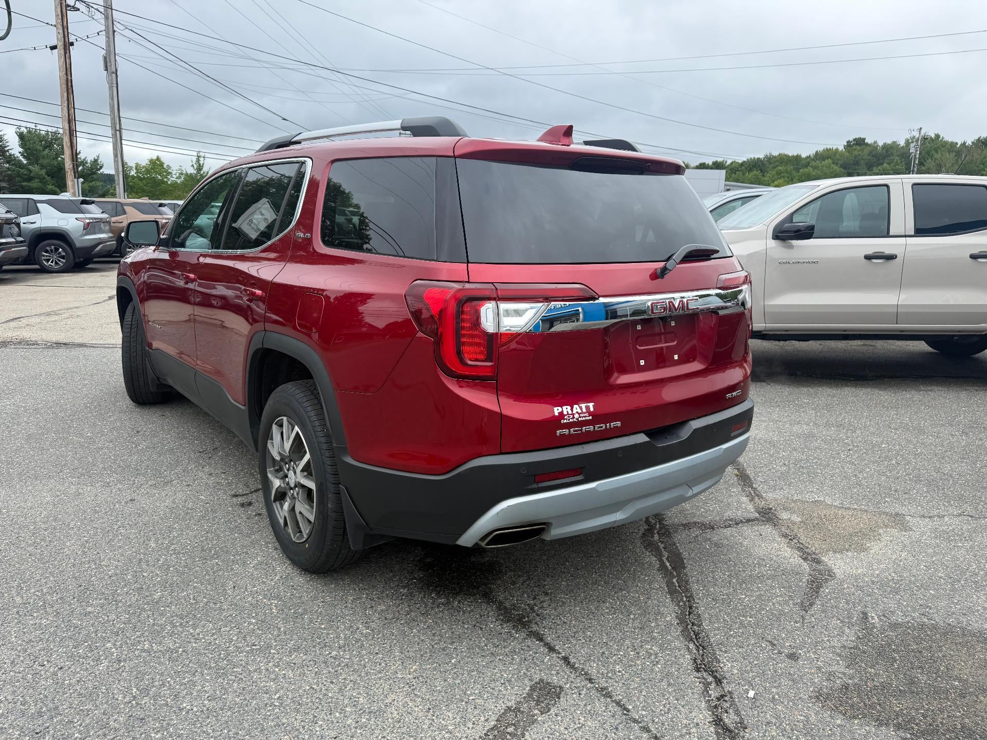 2022 GMC Acadia SLE