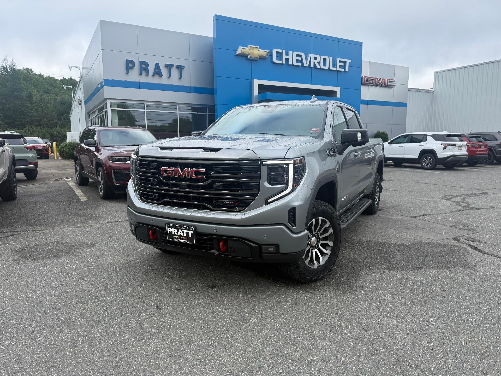 2023 GMC Sierra 1500 AT4