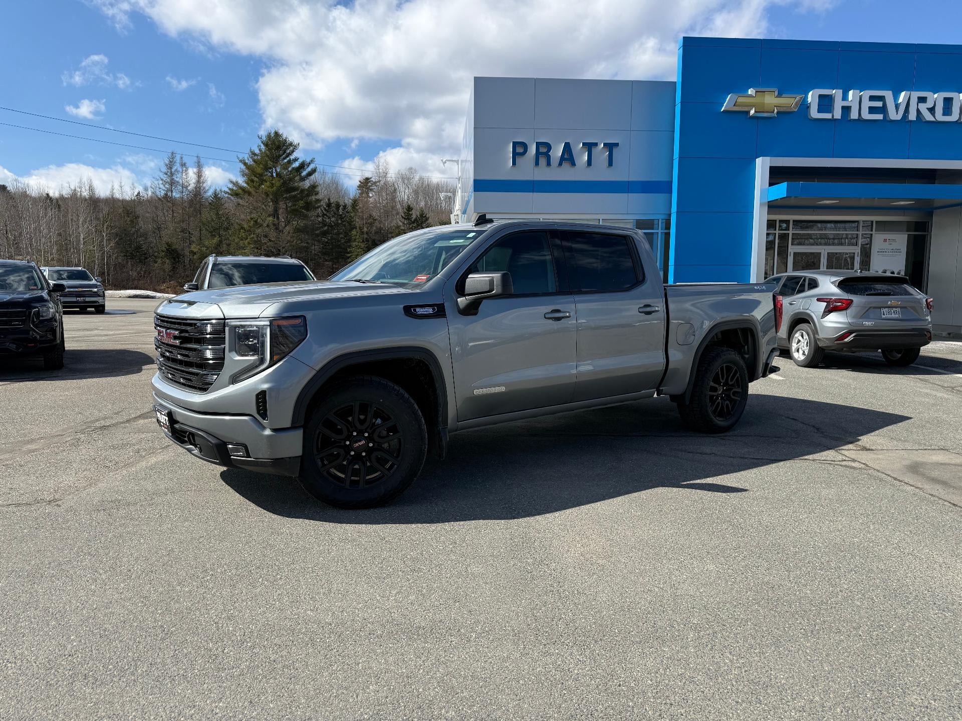 2023 GMC Sierra 1500 Elevation