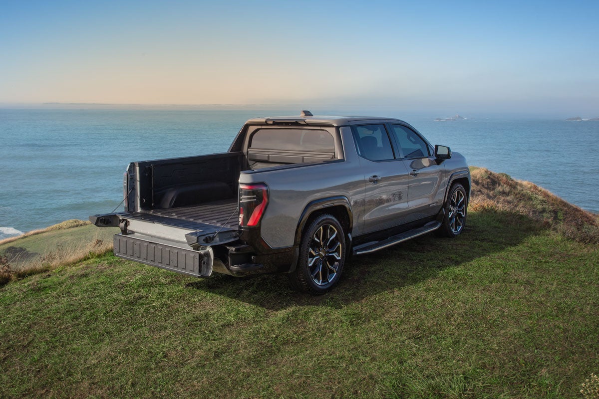 Pratt GMC in Calais ME