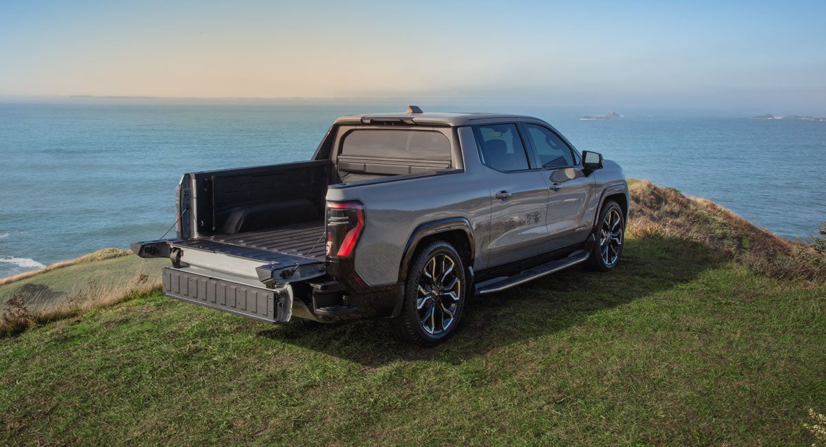 Pratt GMC in Calais ME