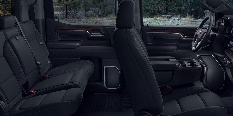 2026 GMC Sierra 1500 Comfort space